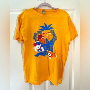 The Yetee Harvest Moon limited edition Tee size large